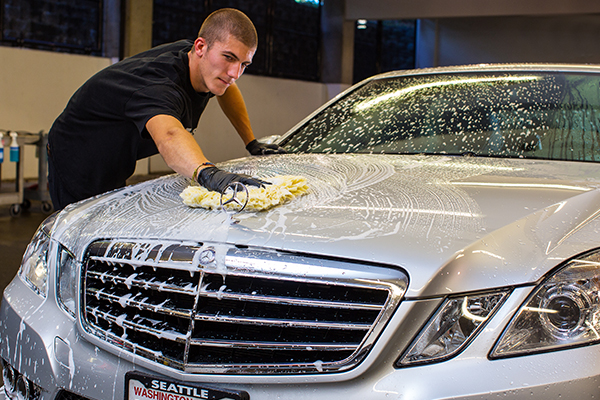 Mercedes-Benz Detail Services